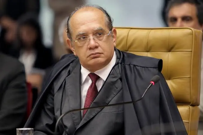 📱⚖️ GILMAR MENDES PEDE ACESSO INTEGRAL A DADOS DO CELULAR DE VORCARO E SOLICITA PF SE MENDONÇA NÃO FORNECER ARQUIVOS
