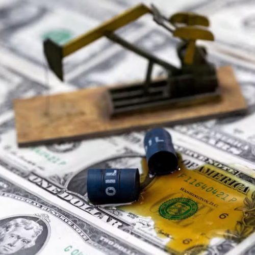 🛢️📈 Petróleo Dispara e Atinge Maior Patamar em Um Mês Após Escalada das Tensões no Estreito de Ormuz