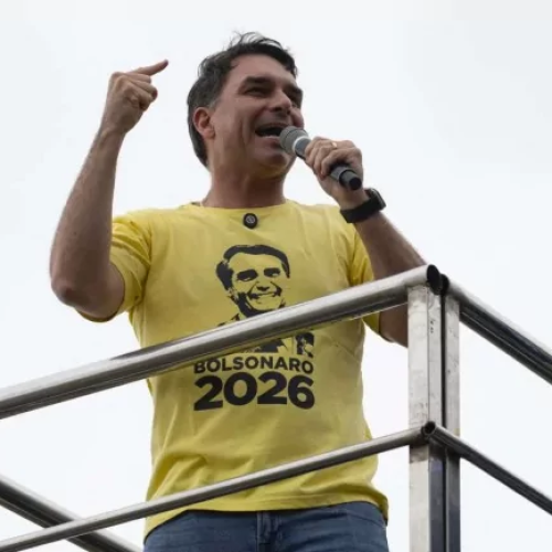 🗳️📊 PESQUISA GERP MOSTRA FLÁVIO BOLSONARO COM 46% E LULA COM 44% DOS VOTOS VÁLIDOS
