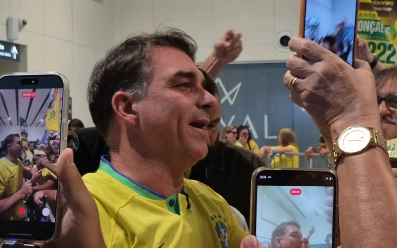 ⛪ TSE manda plataformas derrubarem posts que associam Flávio a retirada de título de Nossa Senhora