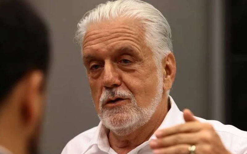 🚨🧾 Diálogos citam Jaques Wagner em mensagens ligadas a executivo do Banco Master 📊⚖️