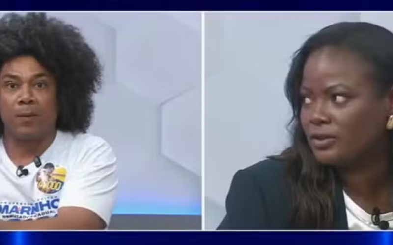 Candidata do PL interrompe adversário, ri durante debate e cita Lula ao justificar atitude