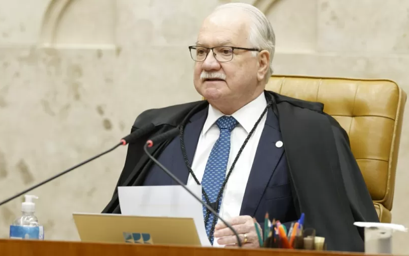 ⚖️ Fachin promete resposta “firme” à crise no STF e reforça que nenhuma autoridade está acima da Constituição