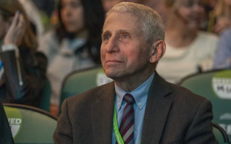 🌎 INTERNACIONAL: Senado dos EUA avalia recomendar acusação de desacato contra Anthony Fauci após depoimento sobre a Covid-19