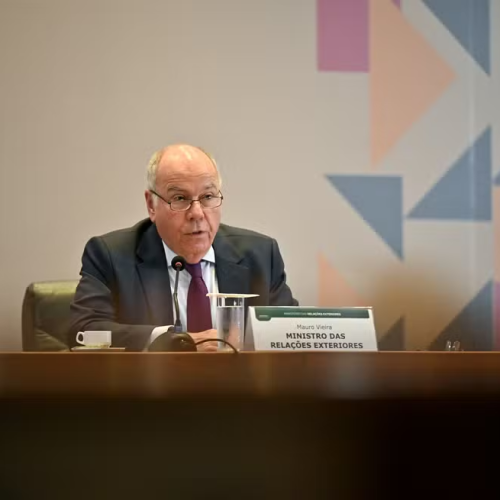 📰🌎 Itamaraty alerta para risco de ações unilaterais dos EUA após classificação de PCC e CV como terroristas