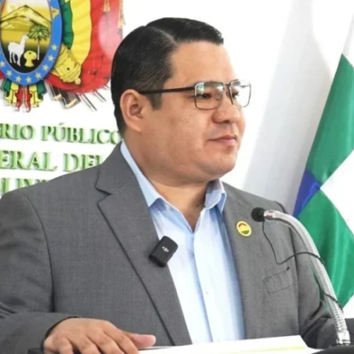 🇧🇴🚨 PROCURADOR-GERAL DA BOLÍVIA, ROGER MARIACA, É PRESO EM OPERAÇÃO POLICIAL