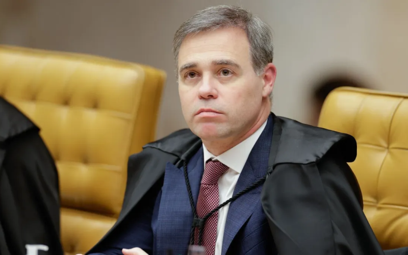 ⚖️ André Mendonça manterá equipe do gabinete de prontidão durante recesso para acompanhar casos Master e INSS