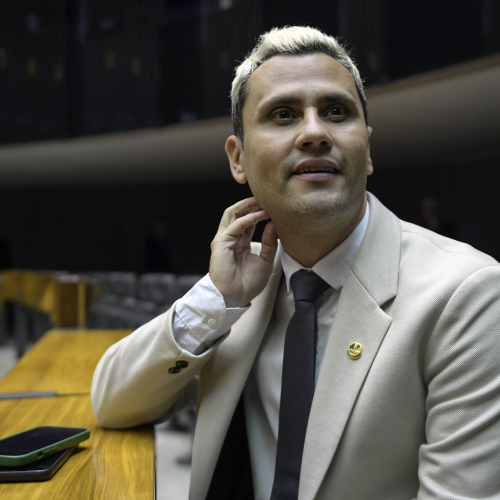 🗳️ ELEIÇÕES 2026: REPUBLICANOS REVERTE VETO E CONFIRMA CLEITINHO COMO CANDIDATO AO GOVERNO DE MINAS
