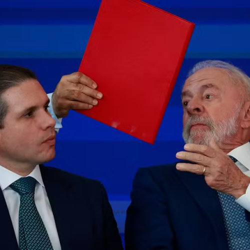 🕒 Após reunião com Lula, Hugo Motta confirma PEC para acabar com escala 6×1 e reduzir jornada para 40 horas
