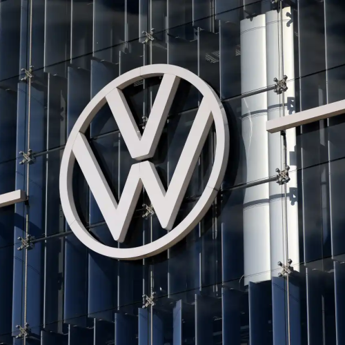 🚗 Volkswagen avalia reestruturação global com possíveis cortes de até 100 mil empregos