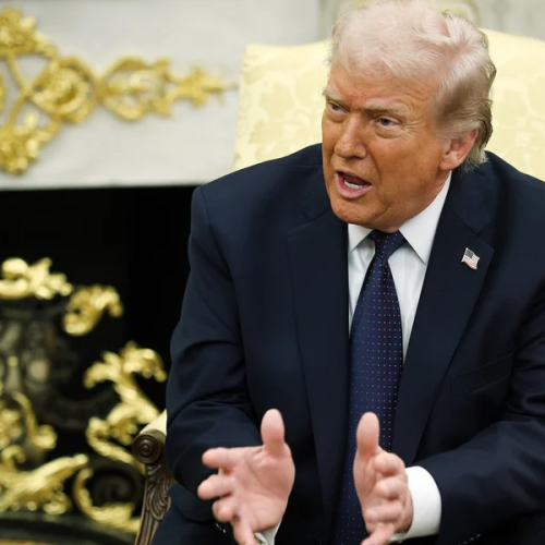 Trump afirma que Cuba será o próximo alvo de ações dos EUA em discurso em Miami