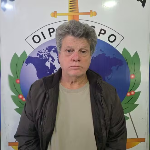🚨 Chefe do PCC foragido há seis anos é preso na Bolívia após operação conjunta da PF