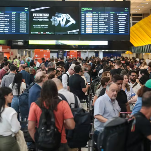 ✈️ Economia e Viagens: Alta do combustível pressiona setor aéreo e pode elevar preço das passagens