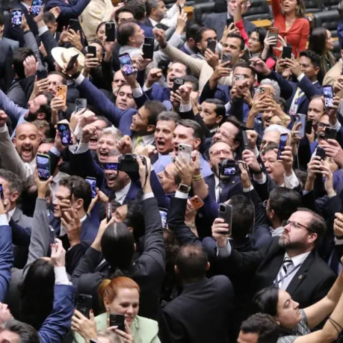 🏛️ Congresso derruba veto de Lula ao PL da dosimetria; veja como votaram deputados e senadores