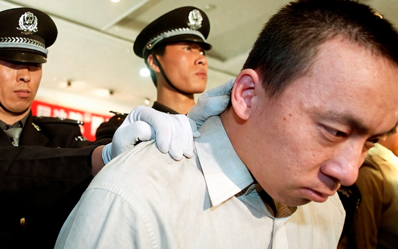 China reforça política de punição severa para crimes contra crianças