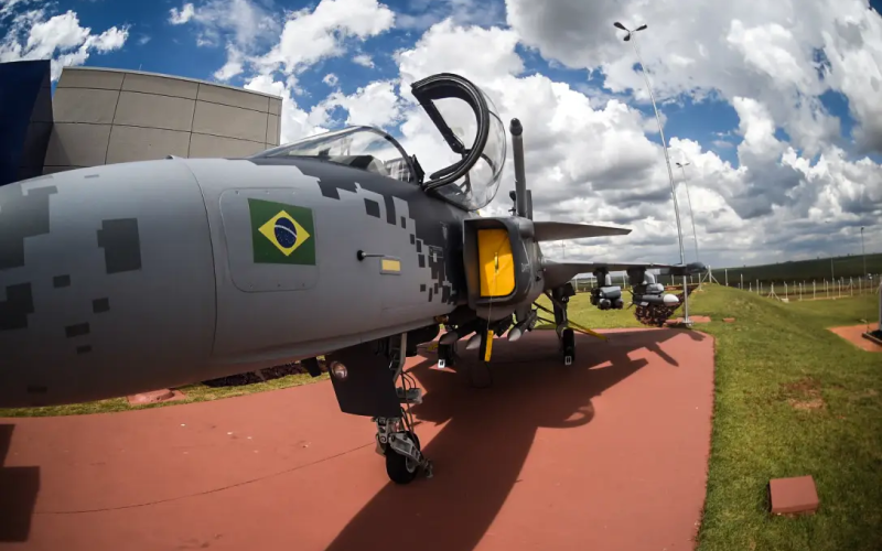 ✈️ Defesa: Restrições orçamentárias afetam operações da FAB e reduzem disponibilidade de aeronaves