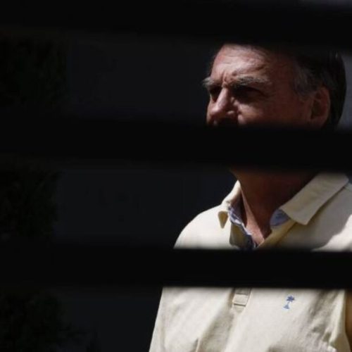 🔎 PF realiza busca na casa de Bolsonaro por ordem de Moraes em investigação sobre armas registradas