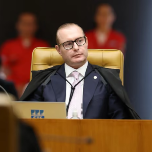 ⚖️🗳️ CRISTIANO ZANIN TOMA POSSE NO TSE A TRÊS DIAS DO 1º TURNO DAS ELEIÇÕES