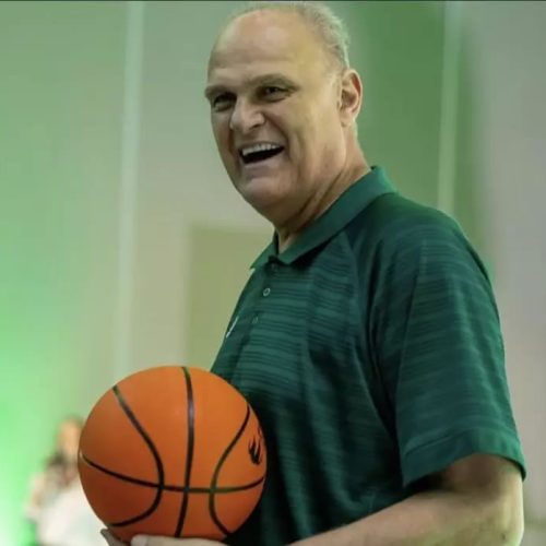 🏀 Luto no Esporte: Morre Oscar Schmidt, maior cestinha da história do basquete, aos 68 anos