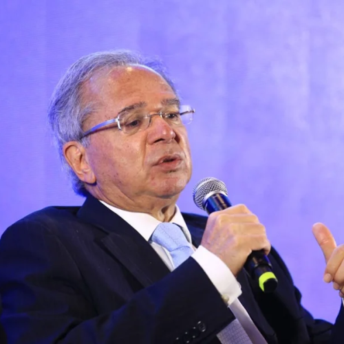 💹 Economia: Paulo Guedes critica política fiscal e descarta retorno à política