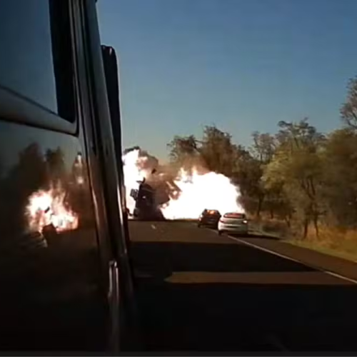 💥🚨 Vídeo mostra carro invadindo contramão e provocando explosão em acidente que matou 4 na BR-163