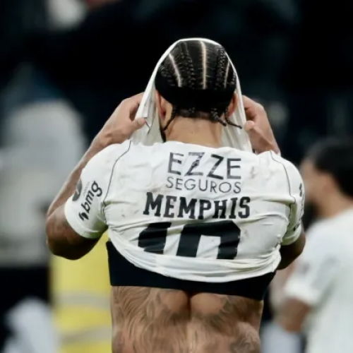 ⚽🚨 MEMPHIS DEPAY ISOLA PÊNALTI NO ÚLTIMO LANCE, E ESTUDIANTES ELIMINA O CORINTHIANS DA LIBERTADORES