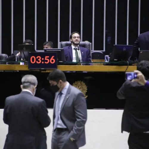 🚨 Ex-deputado federal é preso suspeito de negociar fuga de detentos ligados ao CV