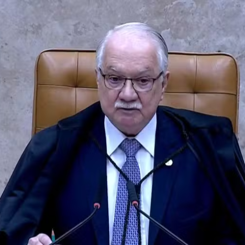 ⚖️📅 FACHIN RETIRA DE PAUTA JULGAMENTO SOBRE ATUAÇÃO DE ANDRÉ MENDONÇA NO CASO MASTER