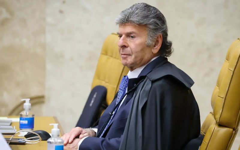 📰 Fux vota para anular condenação de mulher pelo 8 de janeiro
