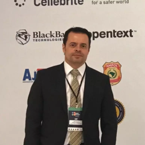 🌎 Delegado da PF é convidado a deixar os EUA após atuação no caso Ramagem