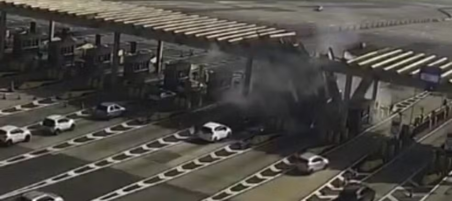 🚗💥 Carro é lançado a cerca de 6 metros de altura, atinge cobertura de pedágio e motorista morre em Campinas