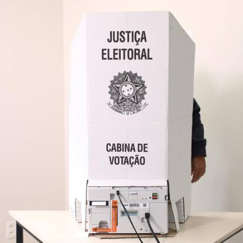 🗳️ TSE mantém direito de voto para presos provisórios nas eleições de 2026