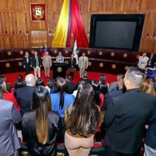 🇻🇪 Venezuela passa por mudança no Supremo com saída de oito magistrados