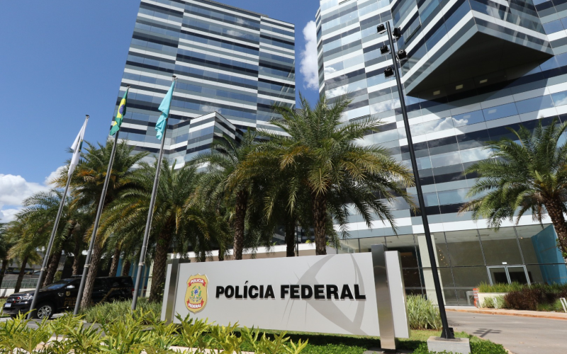 🚨 PF amplia investigação sobre suposto desvio de cotas parlamentares e mira pessoas ligadas ao líder do PL na Câmara