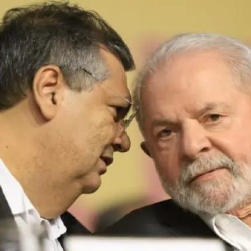 ⚖️ Flávio Dino reintegra cúpula da PF e suspende afastamento determinado por André Mendonça