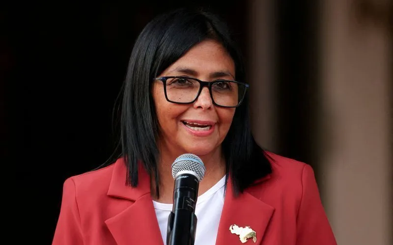 🇻🇪🛢️ DELCY RODRÍGUEZ DIZ QUE ACORDO PETROLÍFERO COM OS EUA VAI IMPULSIONAR “RENASCIMENTO” DA VENEZUELA